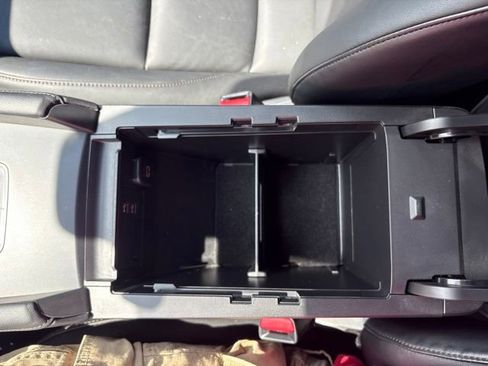 Used 2023 MAZDA MAZDA3 s FWD image 15