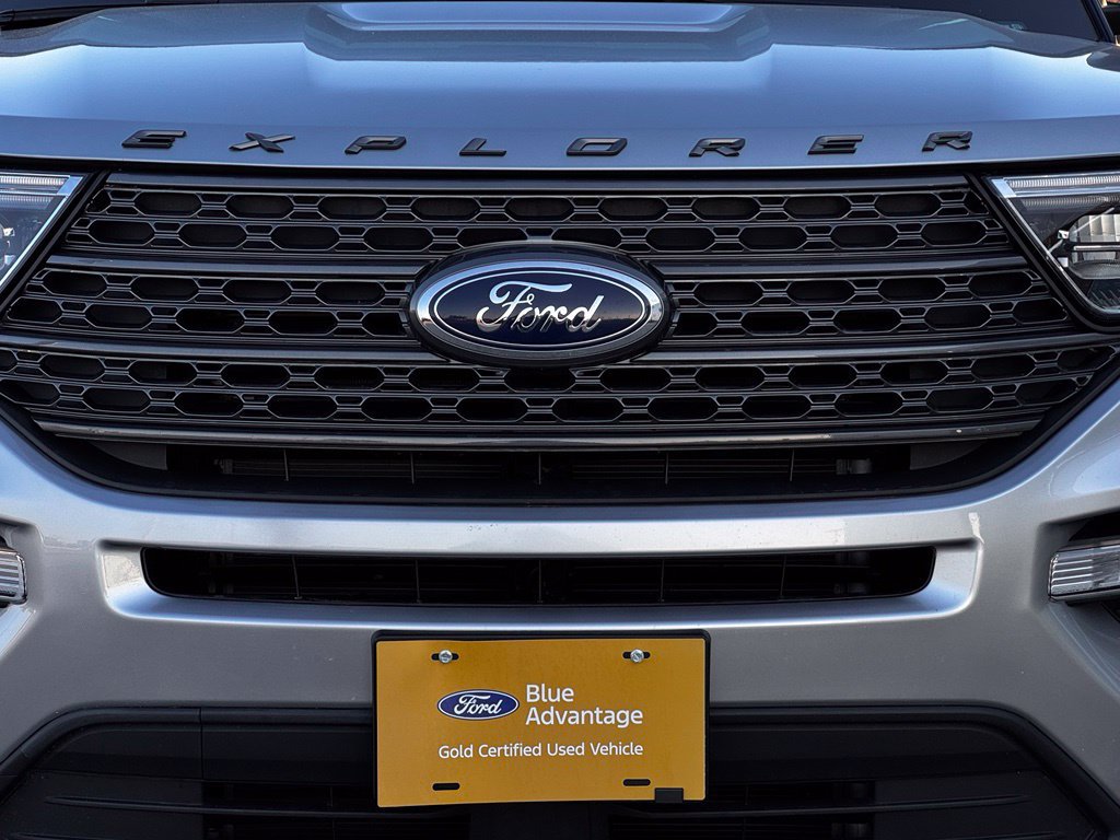 Certified 2024 Ford Explorer XLT w/ Equipment Group 202A AWD/4WD image 42