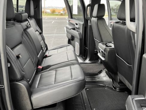 Used 2025 GMC Sierra 2500 Denali image 20