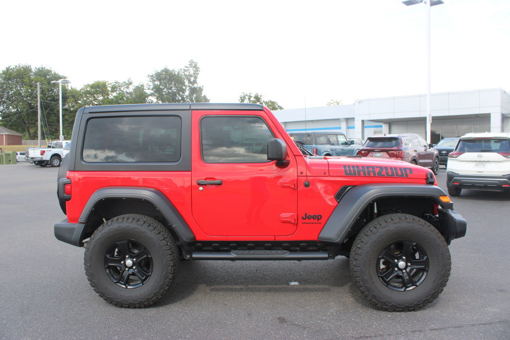 Used 2022 Jeep Wrangler Sport AWD/4WD image 11