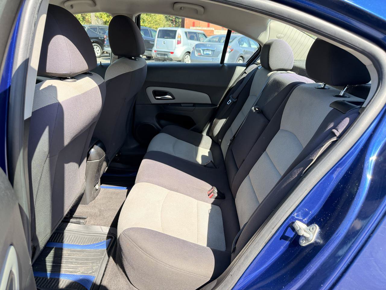 Used 2012 Chevrolet Cruze LS w/ Connectivity Package FWD image 10