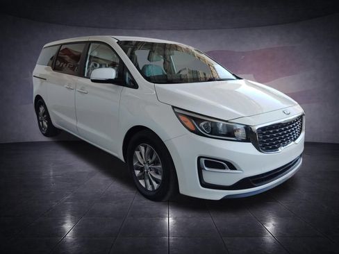 Used 2019 Kia Sedona LX FWD image 7