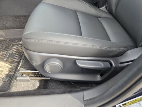 Used 2025 MAZDA CX-30 AWD 2.5 S w/ Preferred Package image 7