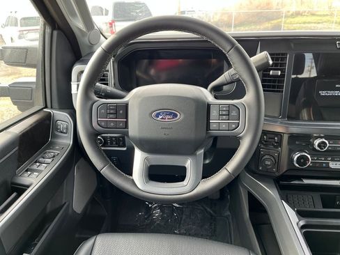 New 2025 Ford F250 Lariat image 16