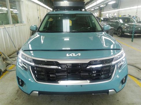 Used 2024 Kia Seltos SX w/ SX Sunroof Package AWD/4WD image 7