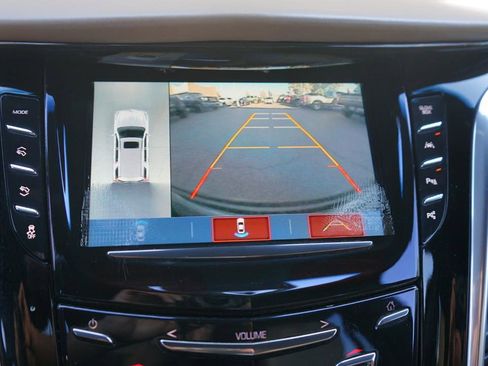 Used 2019 Cadillac Escalade Platinum AWD/4WD image 17