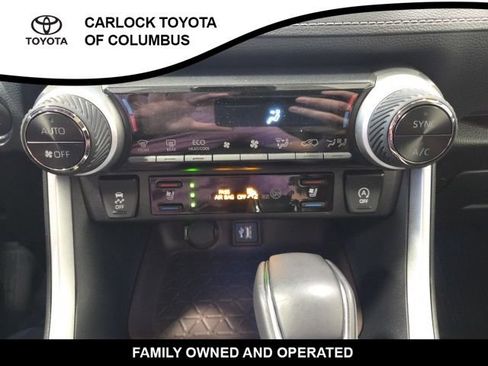 Used 2025 Toyota RAV4 Limited FWD image 27