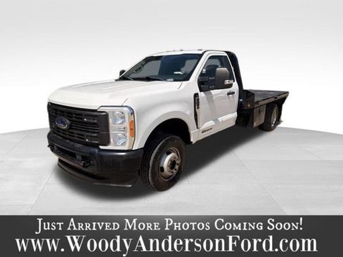 Used 2023 Ford F350 XL AWD/4WD image 1
