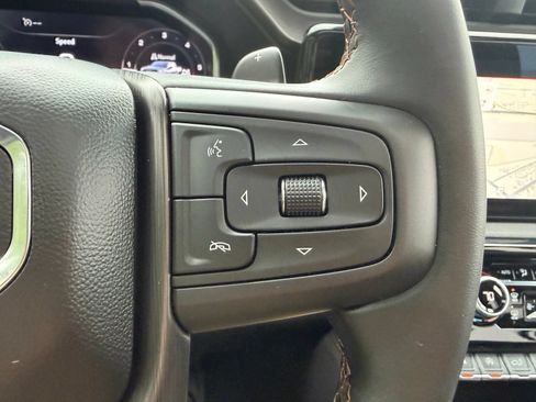 Used 2025 GMC Sierra 1500 AT4 AWD/4WD image 15