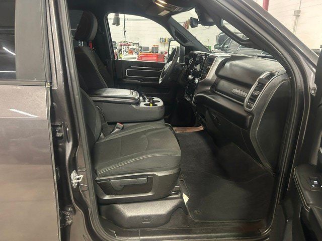 Certified 2025 RAM 2500 Big Horn AWD/4WD image 9