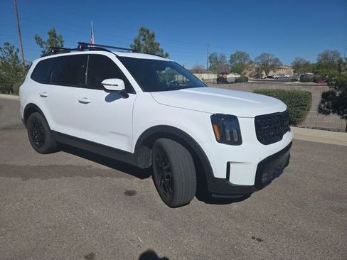 Used 2025 Kia Telluride SX Prestige X-Line image 3