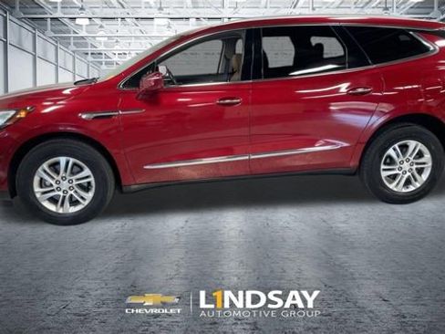 Used 2018 Buick Enclave Essence image 6