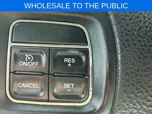 Used 2016 RAM 3500 Tradesman w/ Chrome Appearance Group AWD/4WD image 18