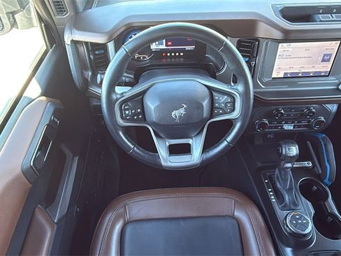 Used 2023 Ford Bronco Outer Banks image 19