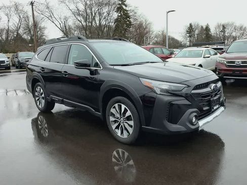 Certified 2025 Subaru Outback Limited image 2