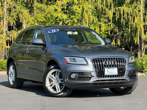 Used 2016 Audi Q5 3.0T Premium Plus w/ Technology Package AWD/4WD image 41