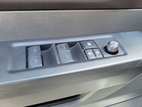 Used 2025 Toyota Tundra SR w/ SR Tow Package image 18