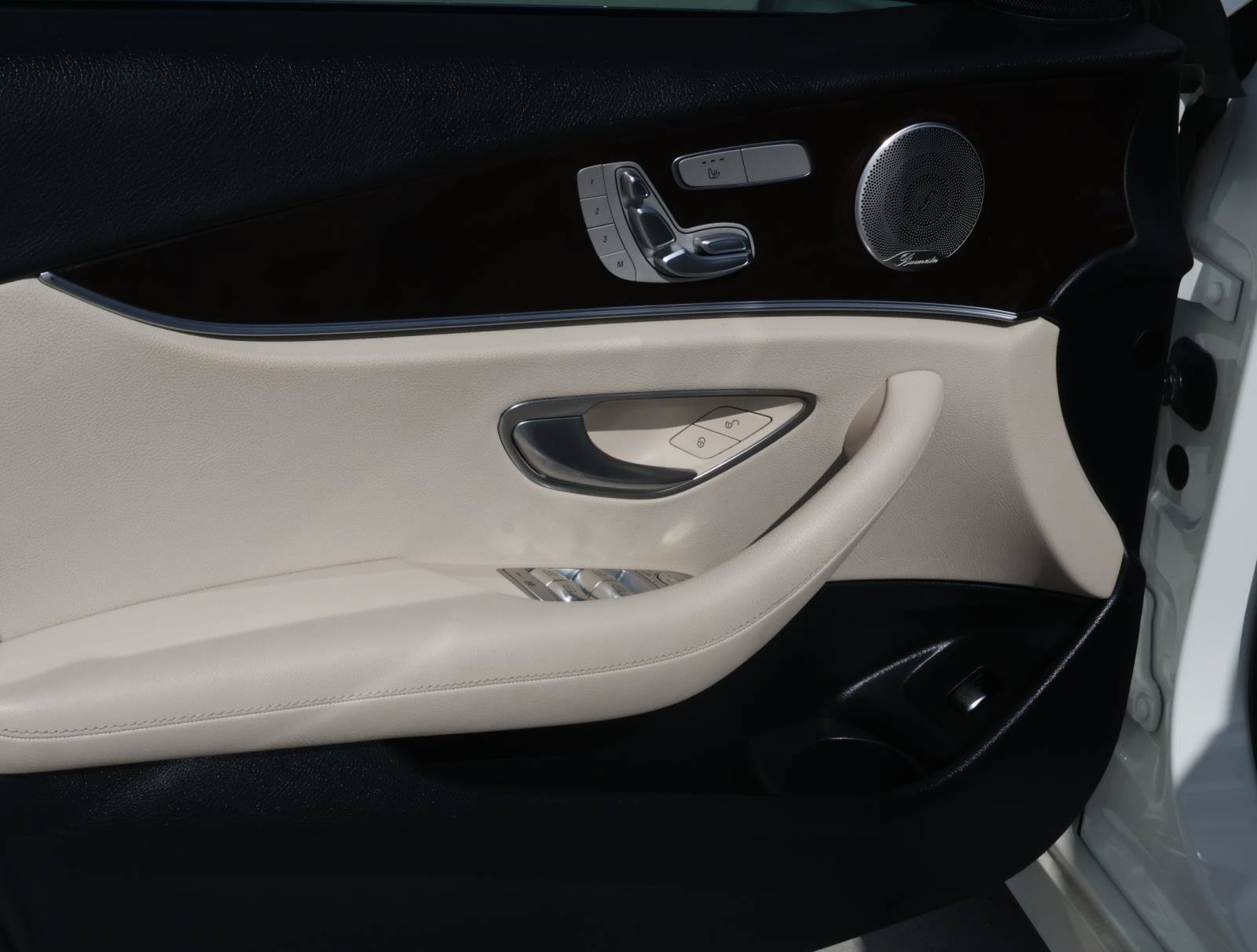 Used 2021 Mercedes-Benz E 350 Sedan image 16