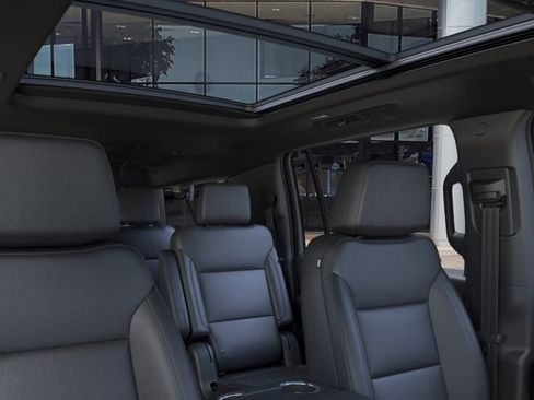 New 2026 Chevrolet Suburban Z71 w/ Comfort Package image 24