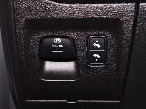 Used 2021 RAM 1500 Big Horn AWD/4WD image 19