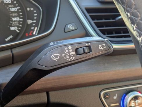 Used 2022 Audi Q5 2.0T Premium image 29