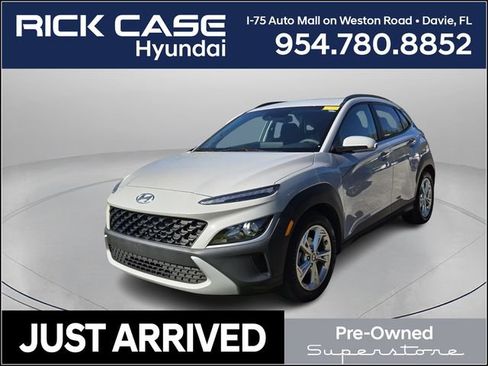 Used 2023 Hyundai Kona SEL image 1
