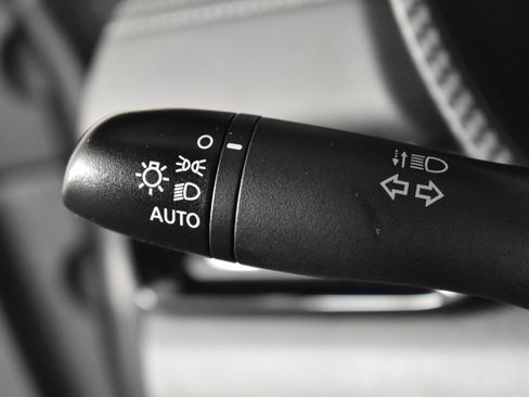 Used 2023 Nissan Sentra SV image 22