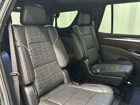 Used 2026 Cadillac Escalade Platinum Sport w/ LPO, ONYX Package AWD/4WD image 23