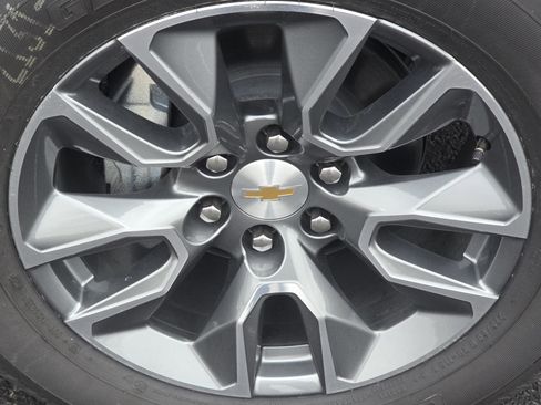 New 2026 Chevrolet Silverado 1500 LT image 11