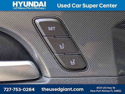 Certified 2023 Hyundai Santa Fe Limited image 26