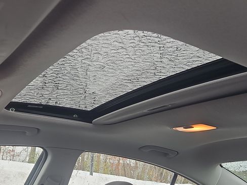 Used 2020 Hyundai Elantra Value Edition image 8