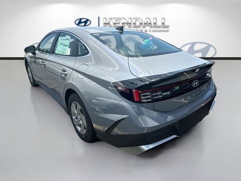 New 2026 Hyundai Sonata SE FWD image 4
