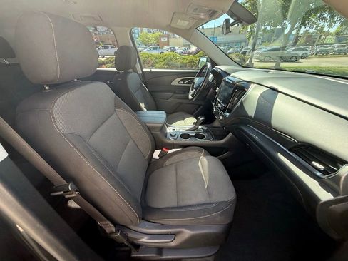 Used 2019 Chevrolet Traverse LT AWD/4WD image 39