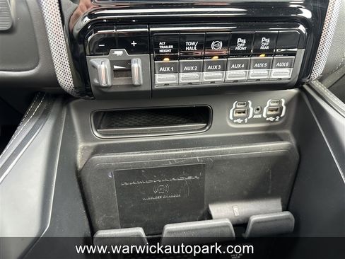 Used 2021 RAM 2500 Limited image 10