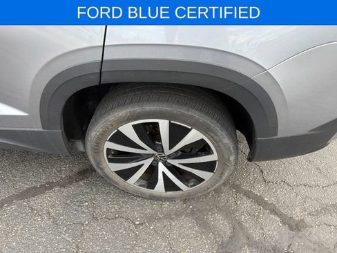 Used 2022 Volkswagen Taos SE FWD image 25