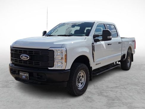 Used 2025 Ford F250 XL w/ XL Off-Road Package AWD/4WD image 5