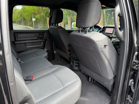 Used 2022 RAM 3500 Tradesman image 34