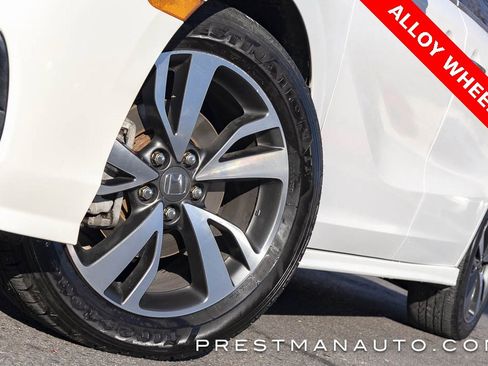 Used 2024 Honda Odyssey Touring image 13