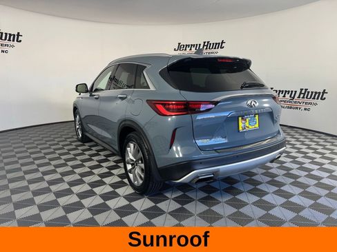 Used 2022 INFINITI QX50 Essential image 6