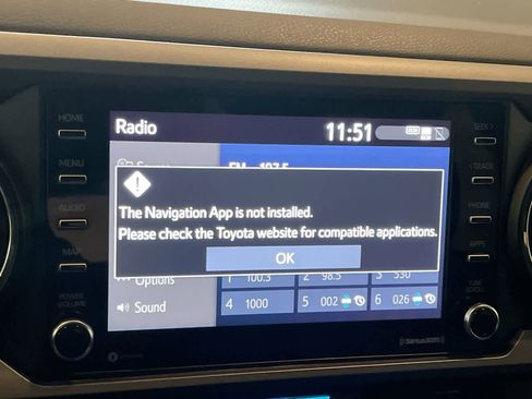 Certified 2021 Toyota Tacoma TRD Off-Road w/ Technology Package image 18