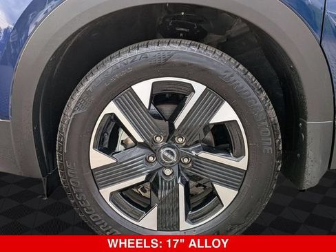 Certified 2025 Nissan Kicks SV w/ SV Premium Package AWD/4WD image 11