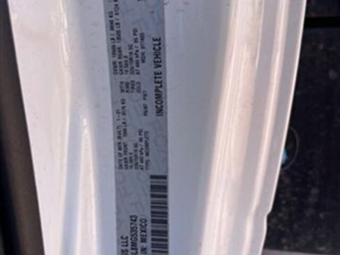 Used 2021 RAM 5500 Tradesman image 14