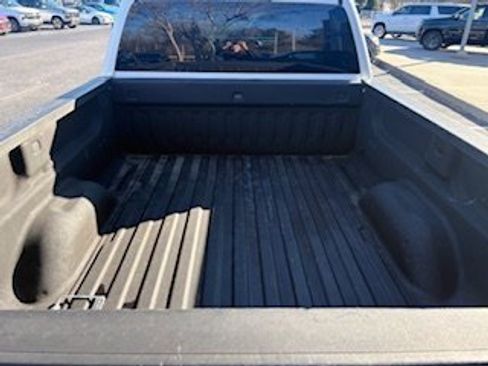 Used 2015 Chevrolet Silverado 2500 W/T w/ Snow Plow Prep Package image 15