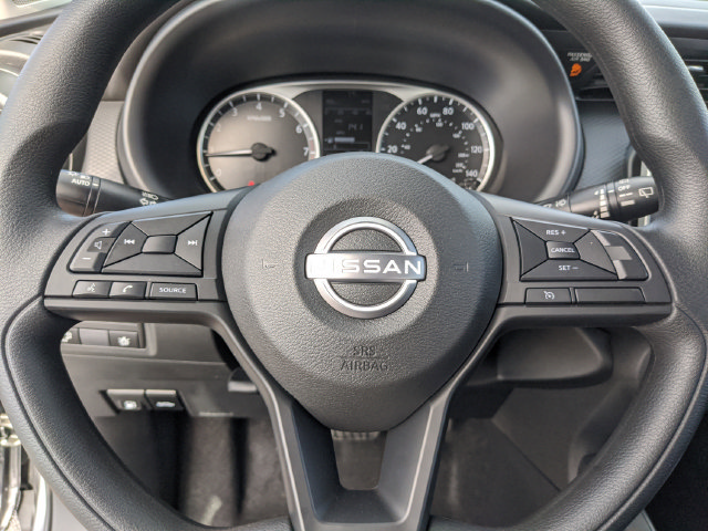 Certified 2025 Nissan Kicks Play S FWD image 39