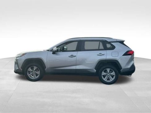 Used 2024 Toyota RAV4 XLE image 8