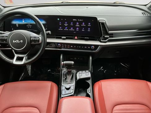 Used 2023 Kia Sportage SX image 10