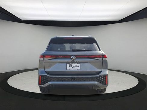New 2026 Volkswagen Tiguan SE R-Line image 6