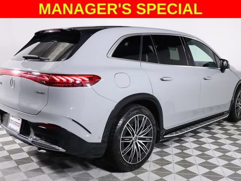 Used 2023 Mercedes-Benz EQS 580 4MATIC SUV image 6