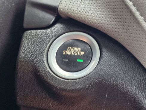 Certified 2019 Chevrolet Equinox Premier image 26