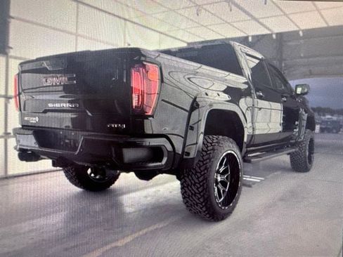 Used 2021 GMC Sierra 1500 AT4 w/ AT4 Value Package AWD/4WD image 6